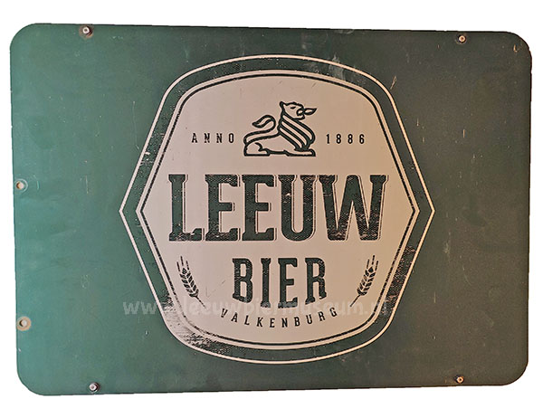 Reclame bord Leeuw bier